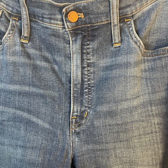 Madewell SZ 32 10" High-Rise Roadtripper Supersoft Jeans in Playford Wash Denim - Picture 14 of 16